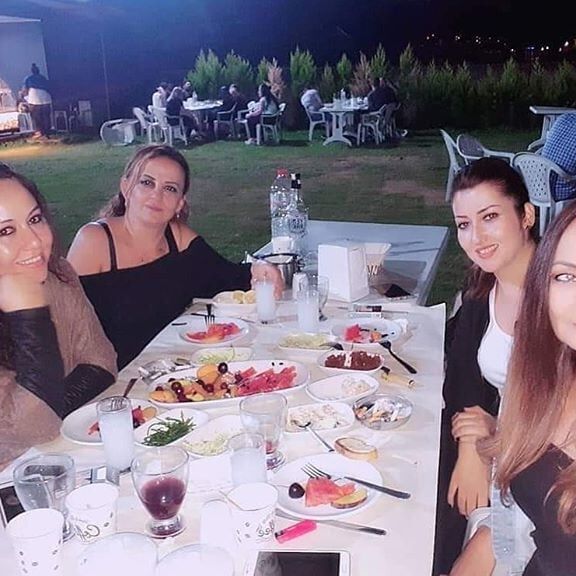 Sexy Yengem Hande