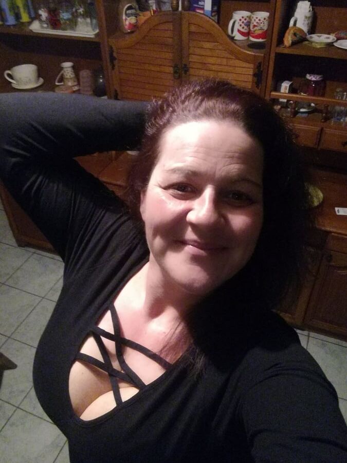 Hungarian Big Boobs Zsuzsa
