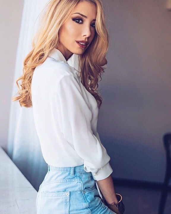 Sofija, devojka za zestoko razbijanje do suza komentarisite