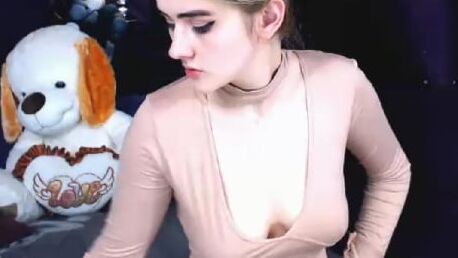 iDownblouse