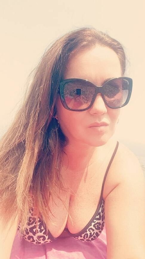Violett milf self pics