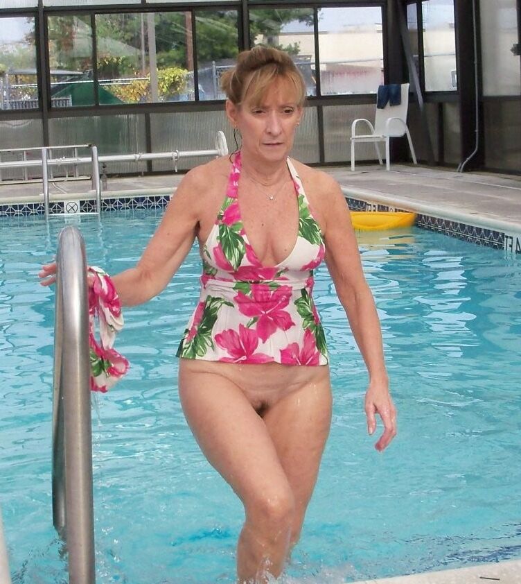 pool ladder is a good place to hang out