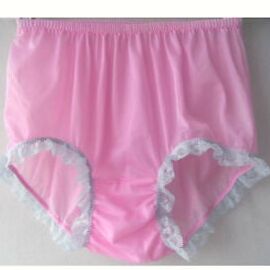 Panties and sexy matures to jerk off with