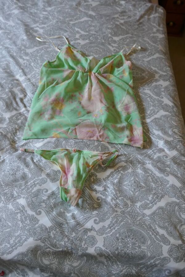 Dessous