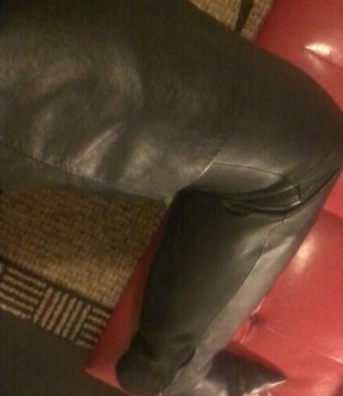 zipper pants