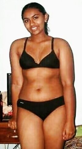 Tamil slutty girlfriend