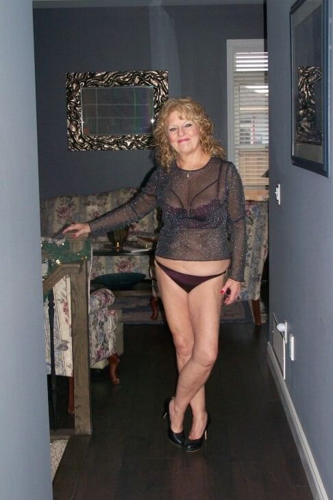 Foxy Caryl in Red Fox