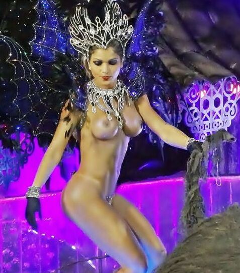Full nude girls from Rio carnival