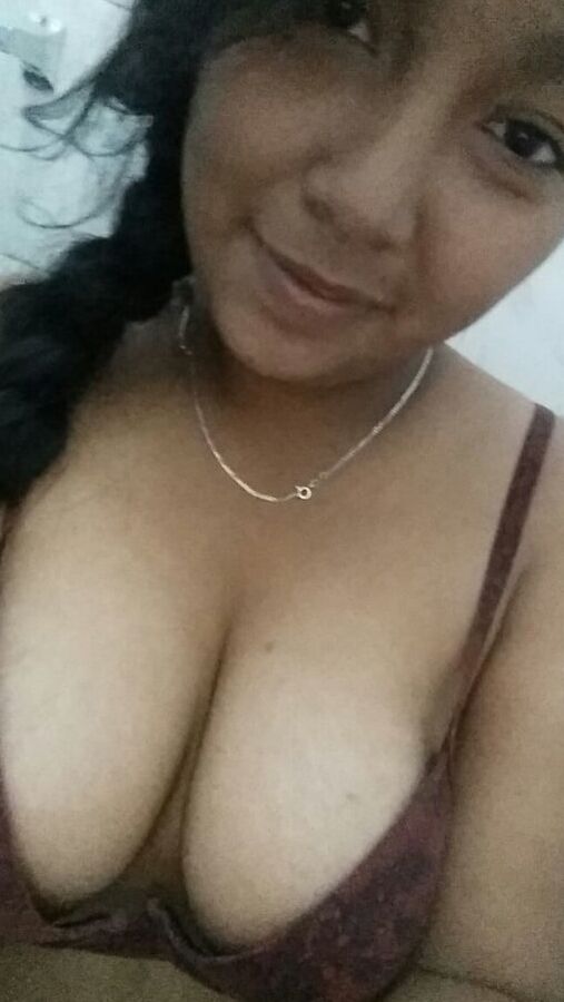 Latina chichona