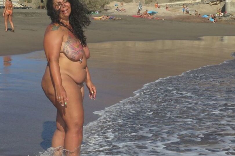 Bbw mix (Beach)