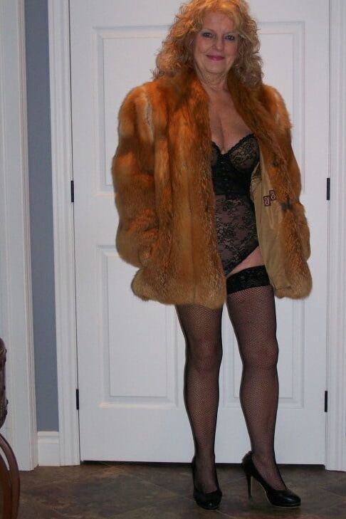 Foxy Caryl in Red Fox