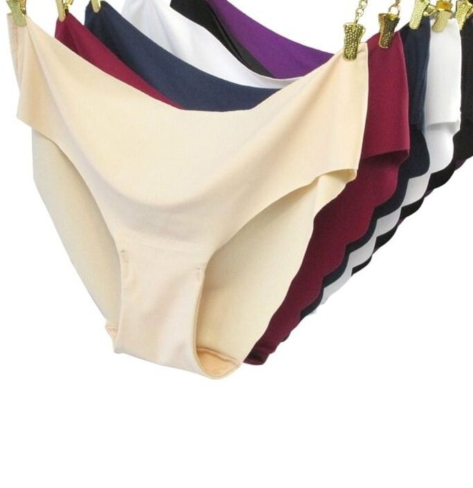 Panties and sexy matures to jerk off with