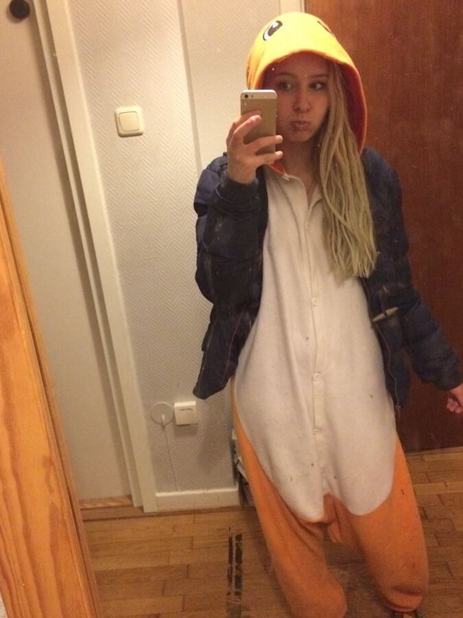 Amateur Blonde