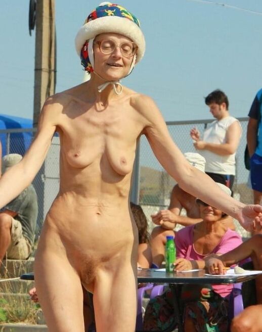 Random sexy Granny