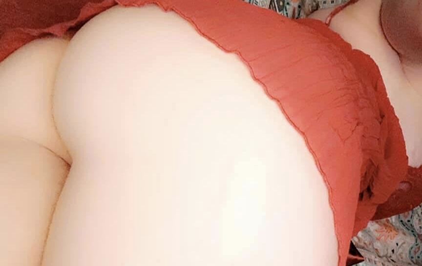 Chelsie the redheaded Milf