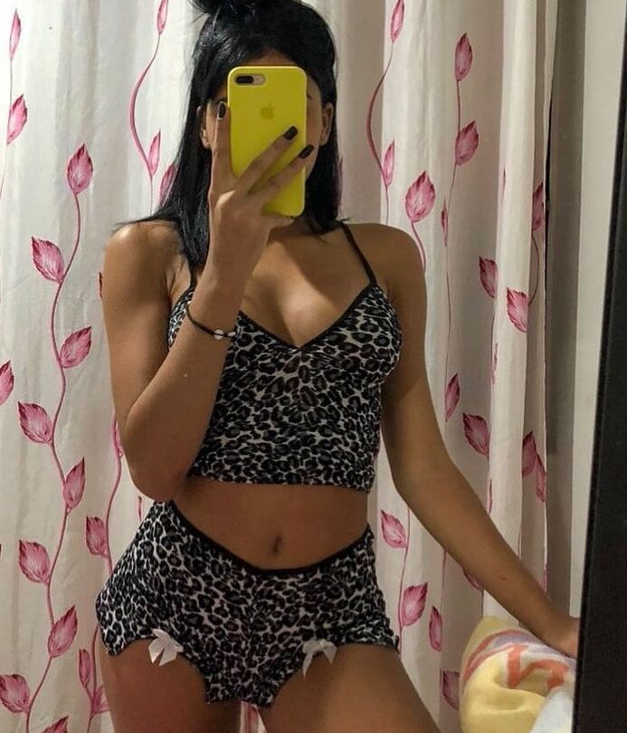 Curvy Girls and damn hot Asses