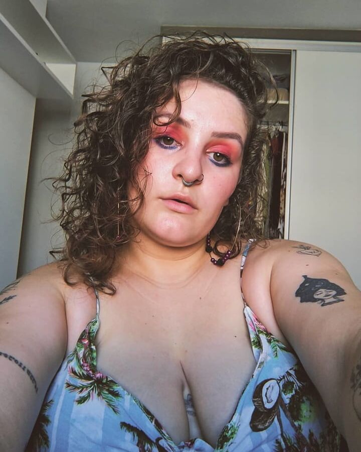 Coroa tezuda (bbw gilf)