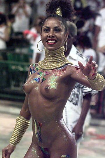 Full nude girls from Rio carnival