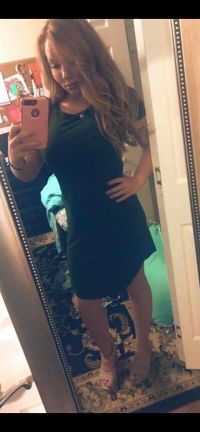 Chelsie the redheaded Milf