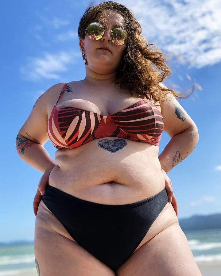 Coroa tezuda (bbw gilf)