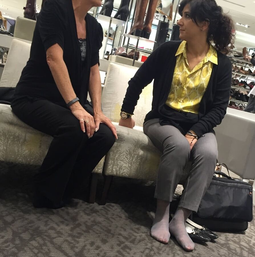 Pantyhosed Shopping - HUT Sluts Part
