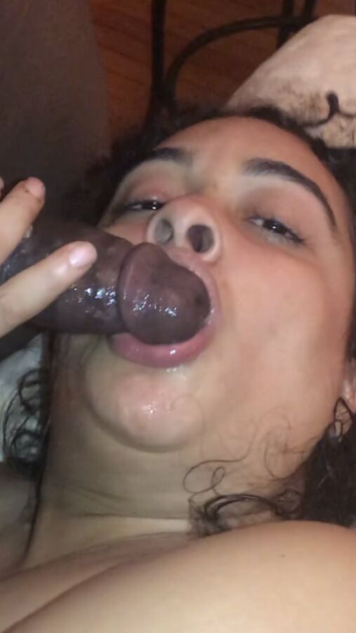 Cum tribute material