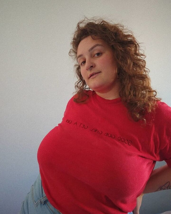 Coroa tezuda (bbw gilf)