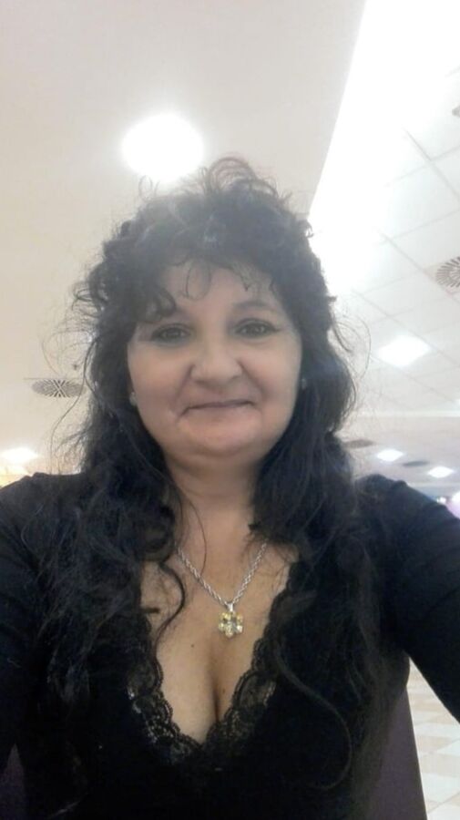 Anna Gulyas ... Faceb