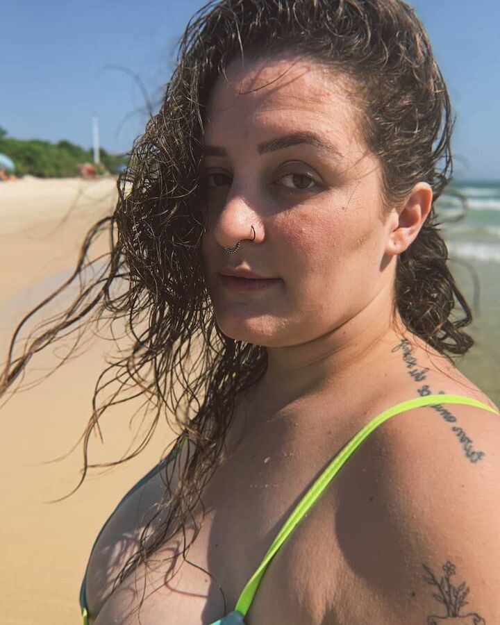 Coroa tezuda (bbw gilf)