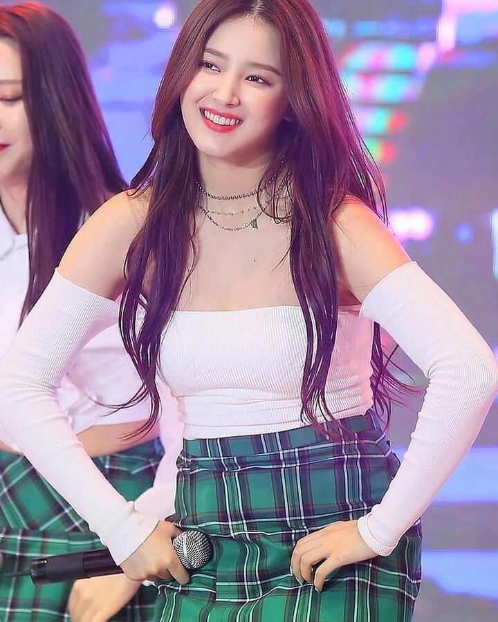 nancy of momoland