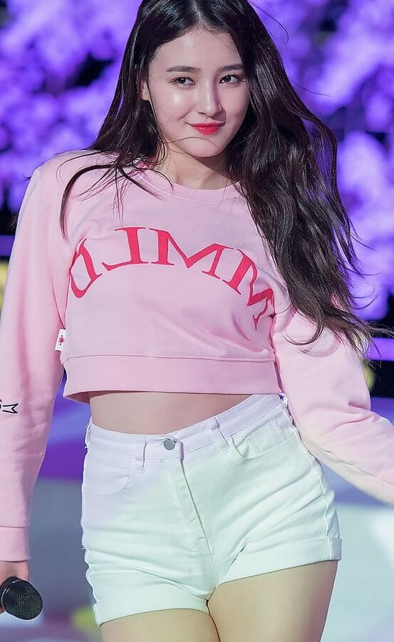 nancy of momoland