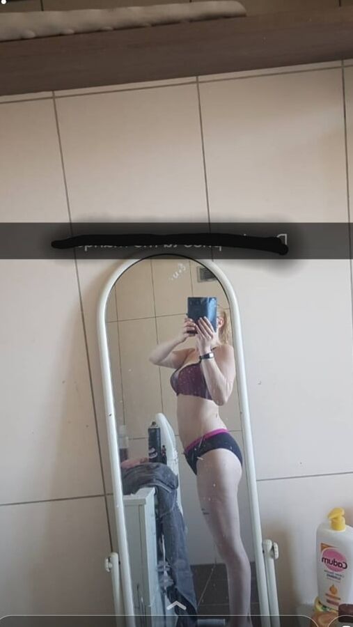 FRENCH WHORE MILF MOM