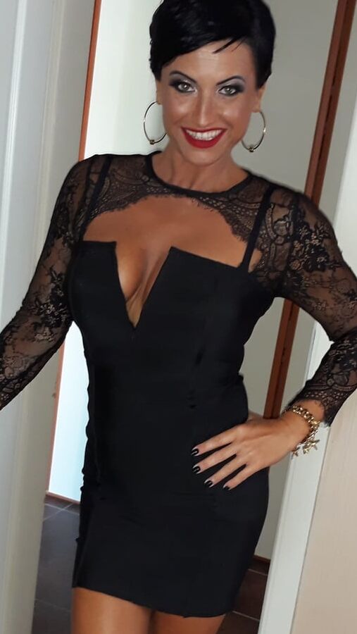 Gorgeous Serbian milf Nena