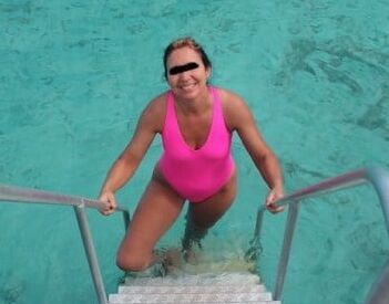 pool ladder is a good place to hang out