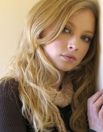 elisabeth harnois