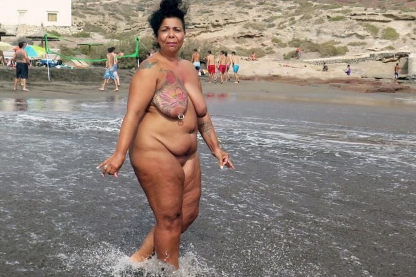 Bbw mix (Beach)