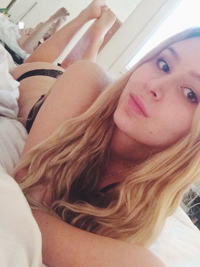 Amateur Blonde