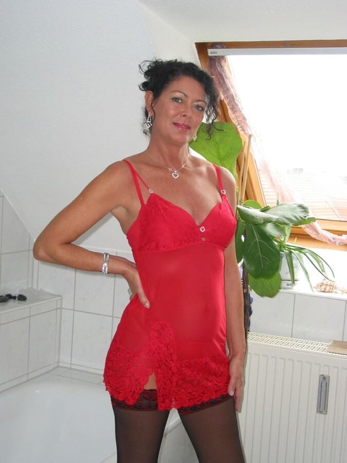 Yaiza Sexy Mama