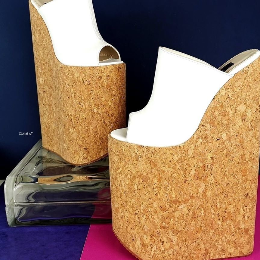 Piedi &amp; scarpe in vendita