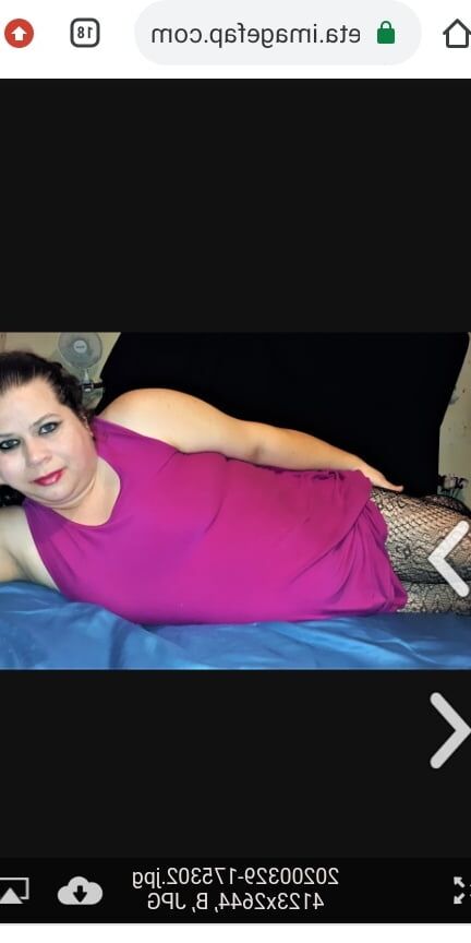 Hoodyman SSBBW . Fat piggy Karen exposure .
