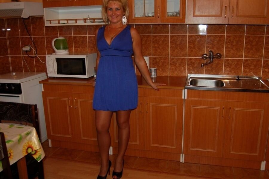 blonde mature