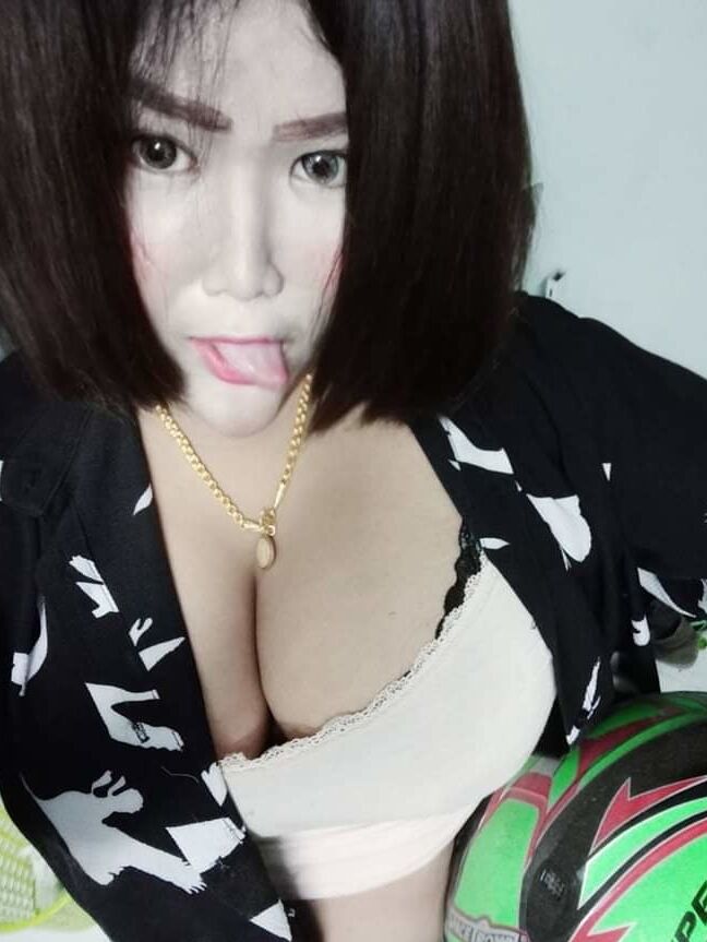 Buah dada besar