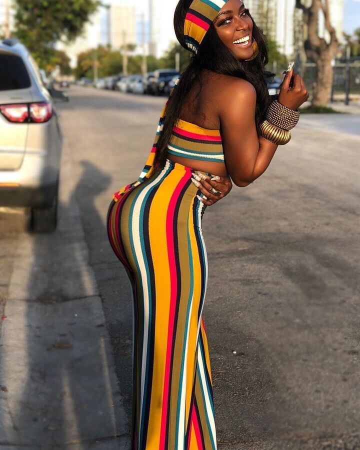 Flare pants, gods gift to humanity