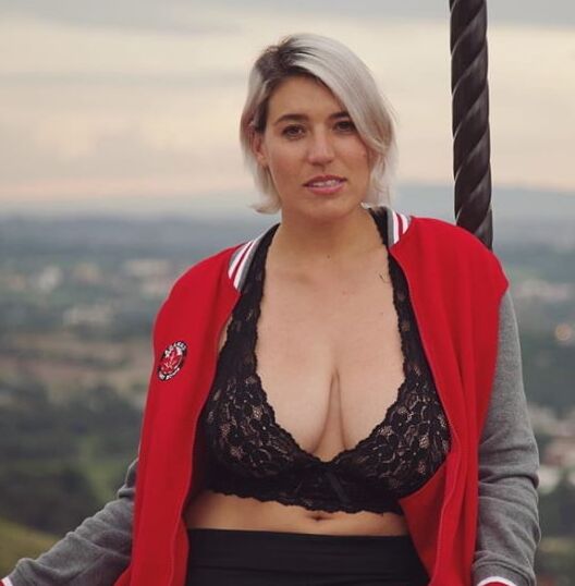 Beautiful and Busty MILFs