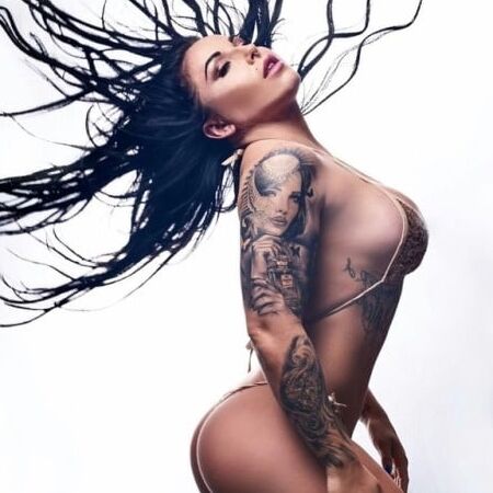 Amazing Tattooed Girls