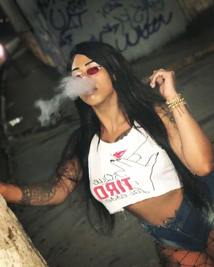 PUTA DO INSTAGRAM: Lauanny Agra