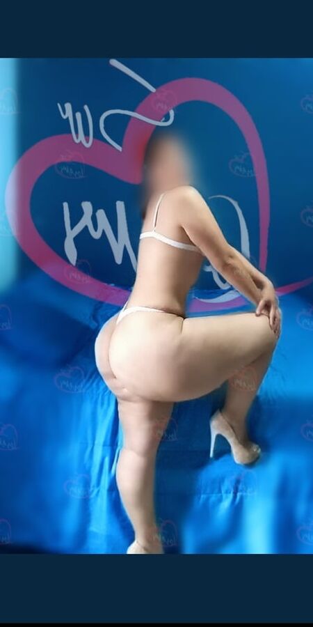 Alexa Monterrey wife