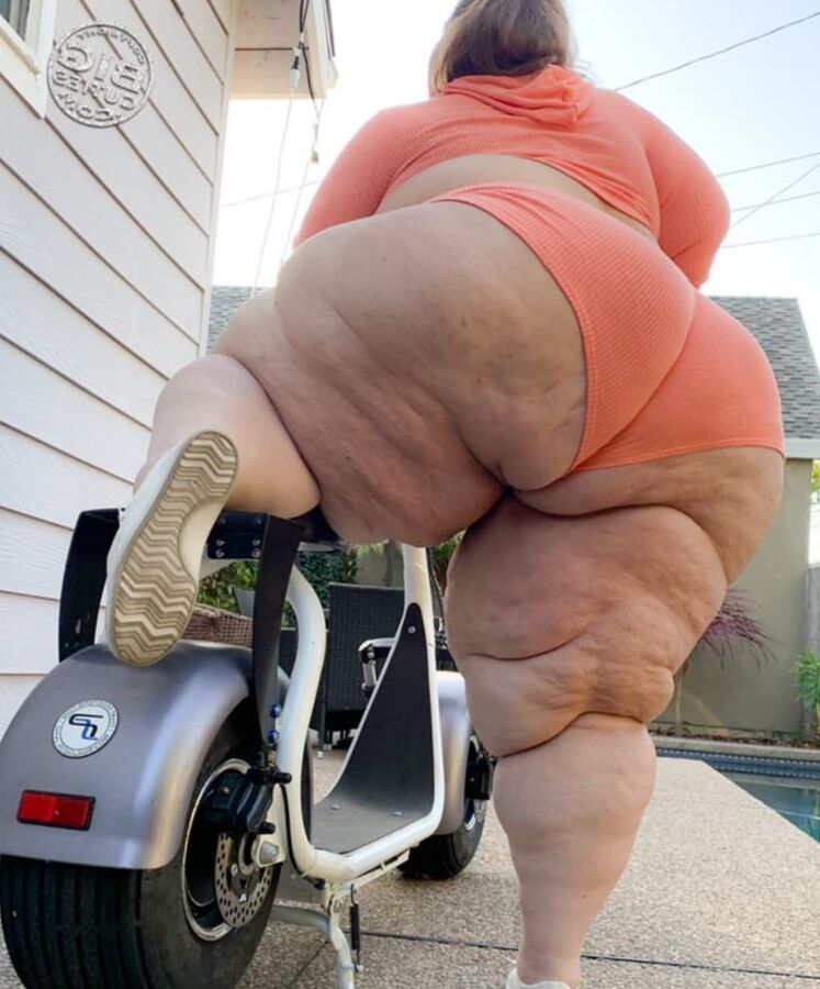 Fat women that make me cum fast