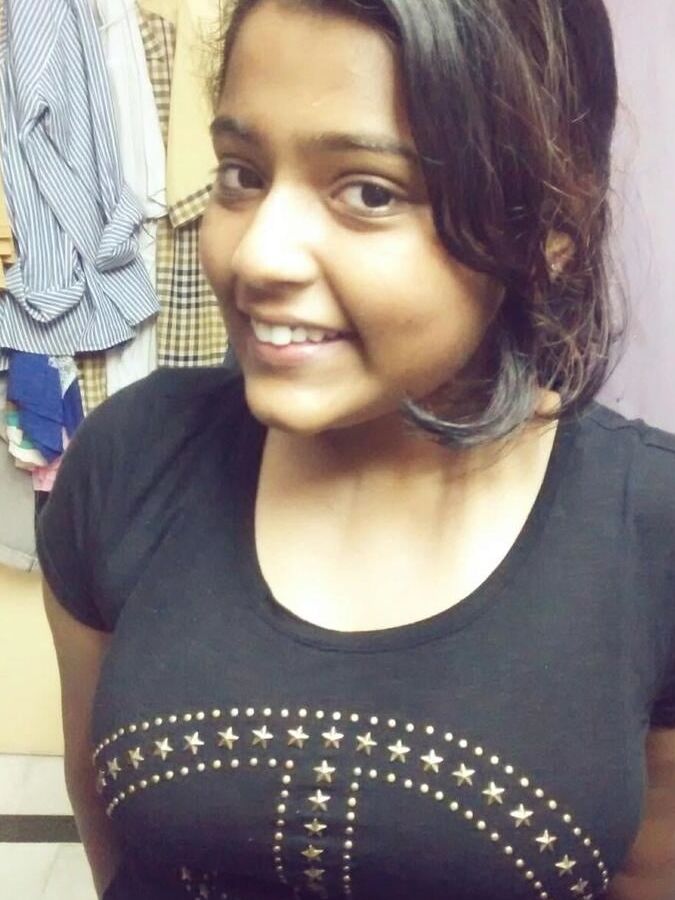 the hottest famous girl desi pic