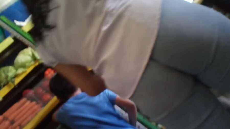 NALGONA COME CULO MOM CASADA
